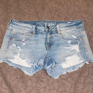 American Eagle Low Rise Shorts